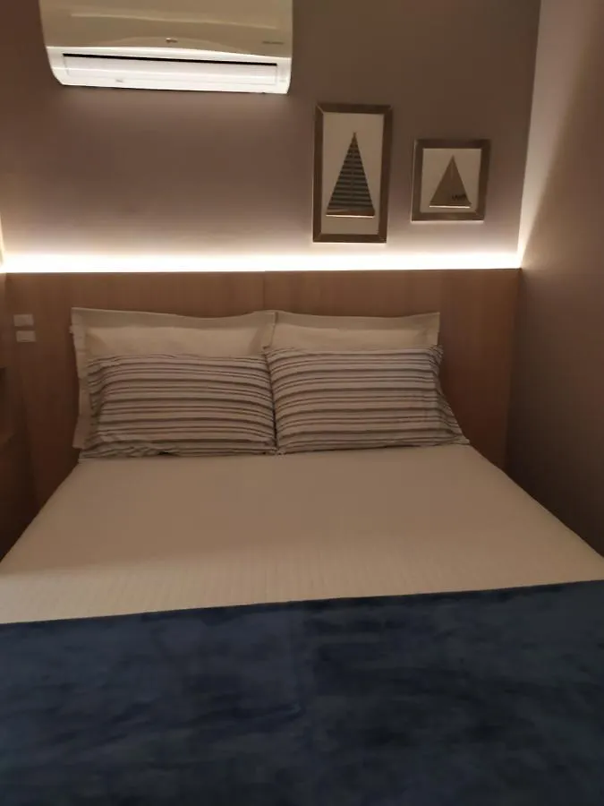 Flat Predio Frente Mar Apartment Balneario Camboriu 0*,  Brazil